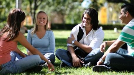 Tham dự café du học Úc “rinh” ngay học bổng khủng từ Study Group - 4 Học viện Holmesglen, Melbourne