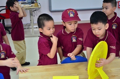 Học sinh Trường Quốc tế BVIS đón chào năm học mới 2013-2014 - 2 Học sinh Trường Quốc tế BVIS đón chào năm học mới 2013-2014