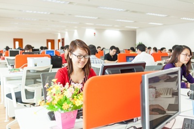 Nhận ngay “dế”, cùng 1 năm miễn phí khai Thuế, Hải quan qua mạng - 1 Nhận ngay “dế”, cùng 1 năm miễn phí khai Thuế, Hải quan qua mạng