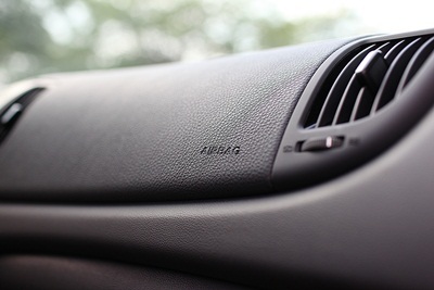 Kia Forte - Mẫu sedan hút khách nhất hiện nay - 5 Theo