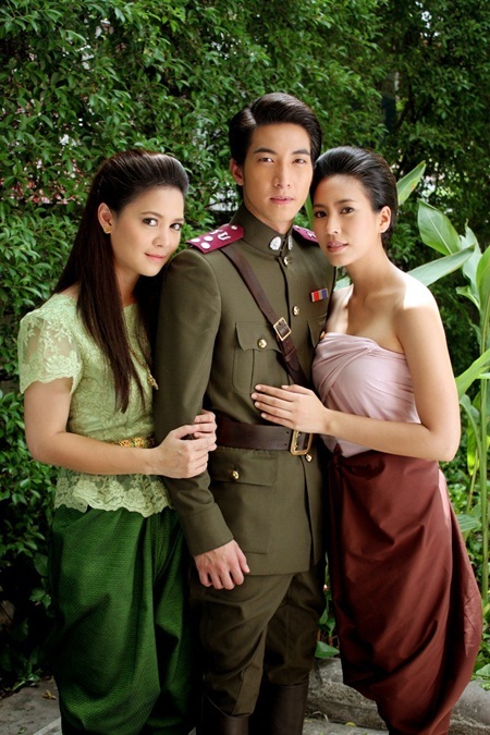 Nhưng, mọi thứ chưa kết thúc ở đó, duyên số đã đưa Chat và Bua về bên nhau, ở kiếp sau…