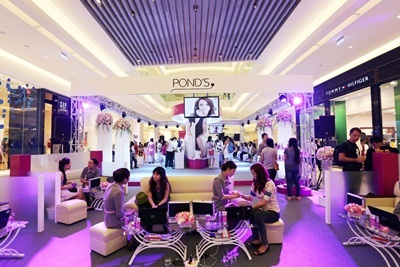 Soi da, tư vấn chăm sóc da bởi các chuyên viên