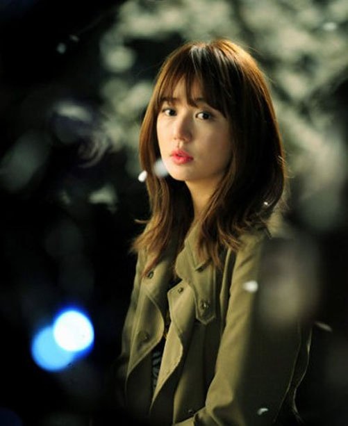 Được chuyển thể từ sách của tác giả