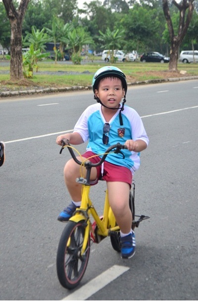 Tham gia dưới mọi hình thức: Chạy xe đạp