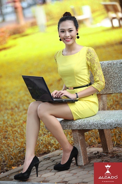 Trang phục: