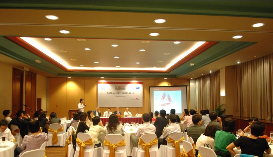Tọa đàm” Các bài học về quản trị tài chính công ty trong khủng hoảng” - 2 Hình ảnh tọa đàm chuyên đề của MEBF