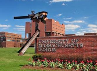 Học bổng 10% hệ thống đại học Massachusetts - 1 Học bổng 100% hệ thống đại học Massachusetts