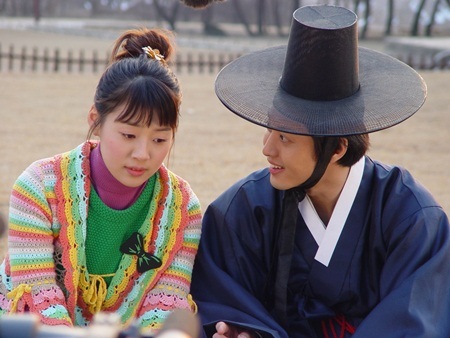 Cơn sốt “cô dâu nhỏ xinh” trở lại