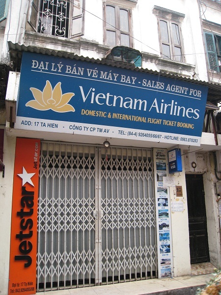 Mua vé máy bay “nhầm” địa chỉ: Tiền mất, tật mang - 1 Cơ sở giả danh đại lý Vietnam Airlines