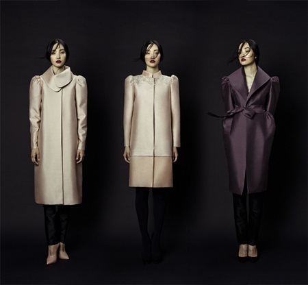 Áo khoác màu nổi làm ấm mùa Giáng sinh 2013