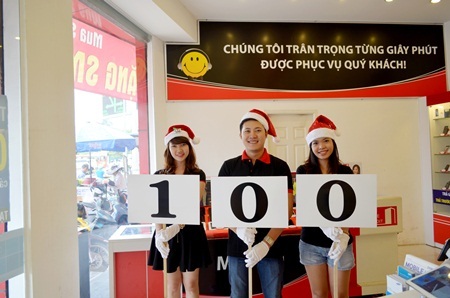 FPT Shop: 6.000 điện thoại Samsung bán với giá chỉ 10.000 đồng! - 1 Để mừng cột mốc quan trọng
này,