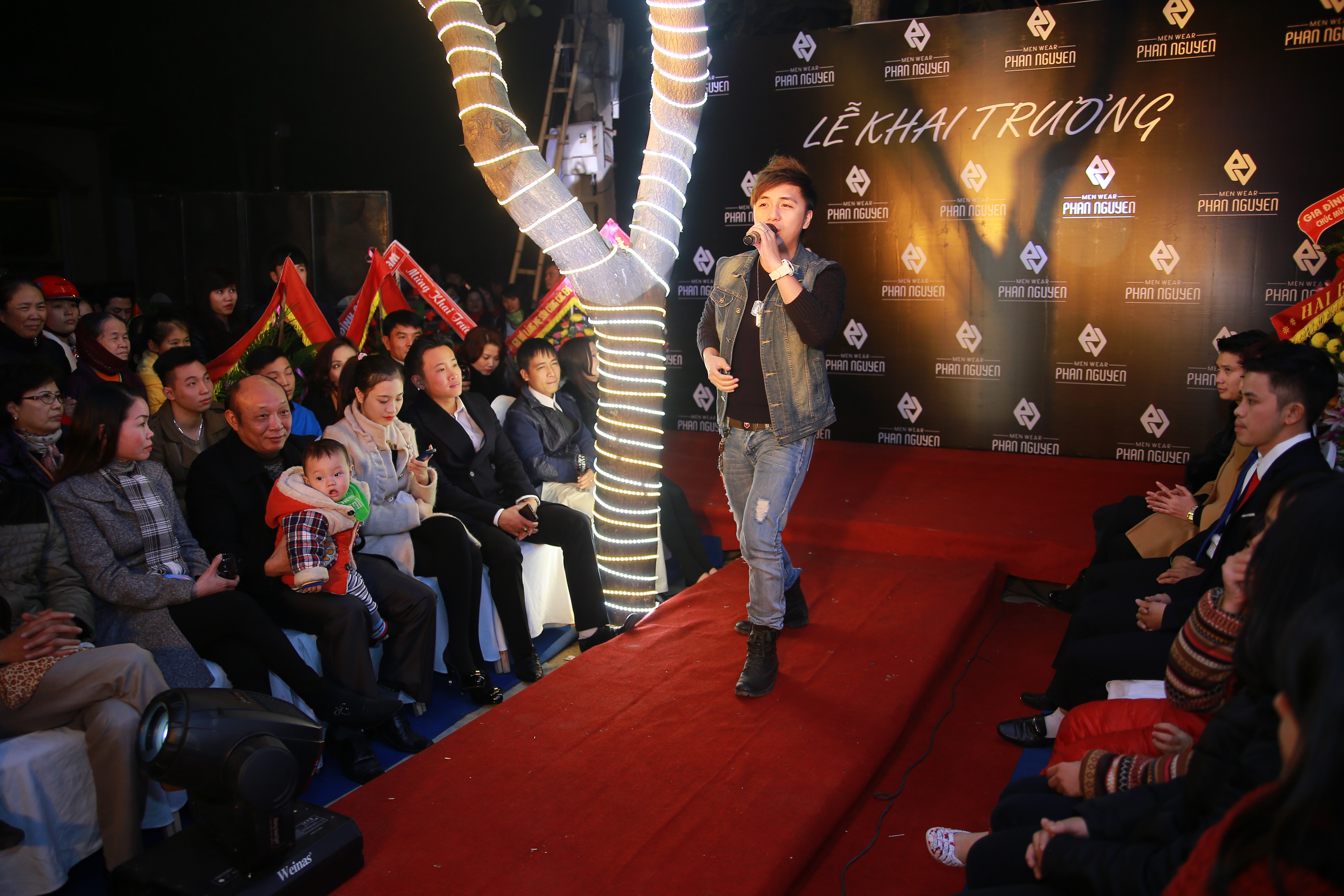 Thời trang Phan Nguyễn tưng bừng khai trương tại Vinh