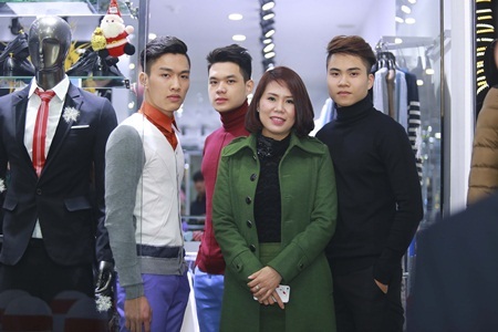 Thời trang Phan Nguyễn tưng bừng khai trương tại Vinh - 11 Hình ảnh đêm khai trương showroom 107 Đinh Công Tráng, thành phố Vinh