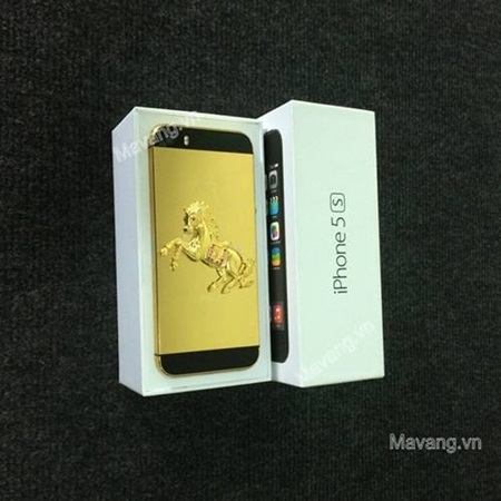 iPhone 5S mạ vàng 24K với ốp lưng đúc ngựa vàng nguyên khối - 4 Công nghệ mạ vàng dày của VinaTAB lên đến bất kỳ