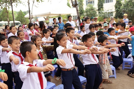 Các điệu nhảy tập thể sôi động