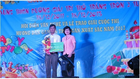 Khu vui chơi Thỏ Trắng hỗ trợ người nghèo 110 triệu đồng ăn tết - 2 Khu vui chơi Thỏ Trắng hỗ trợ người nghèo 110 triệu đồng ăn tết
