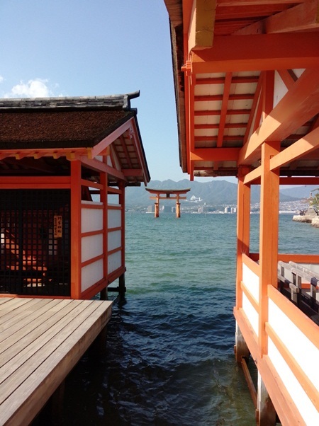 Ghé thăm đất nước Nhật Bản xinh đẹp - 3 Ảnh kiến trúc chụp bằng OPPO N1