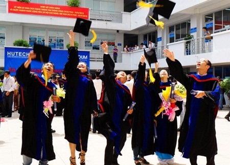 Chính sách học bổng 50% cho chương trình MBA Hoa Kỳ - 3 Chương trình đào tạo quốc tế do HUTECH lựa chọn luôn được giới chuyên môn và học viên đánh giá cao