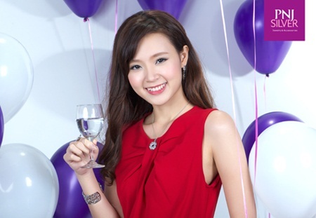 3 xu hướng làm đẹp “Hot” ngày xuân - 5 Mạnh mẽ và phá cách