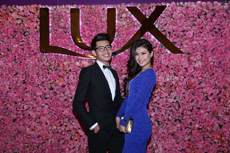 Người mẫu Thúy Hạnh hài lòng và đánh giá cao các thiết kế trong BST