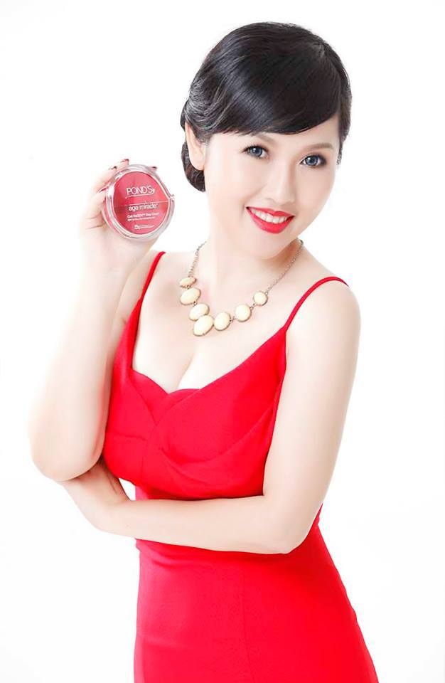 Nhan sắc không tuổi - 2 Chị Kiều Chinh (32 tuổi) hạnh phúc với làn da luôn tươi tắn, mịn màng