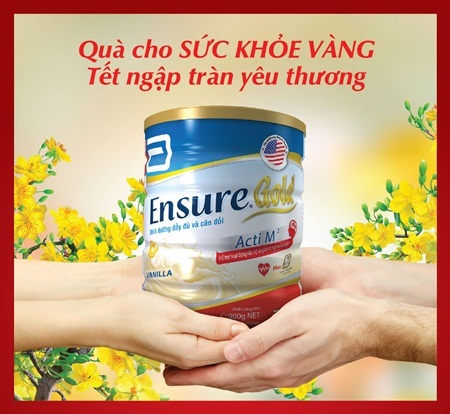 Trao “Lời chúc” nhận quà “vàng” từ Ensure Gold Acti M2 - 1 B
