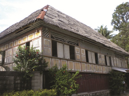 Hành trình di sản ở Manila - Bohol - Cebu - 4 Những ngôi nhà cổ của dòng tộc Clarin