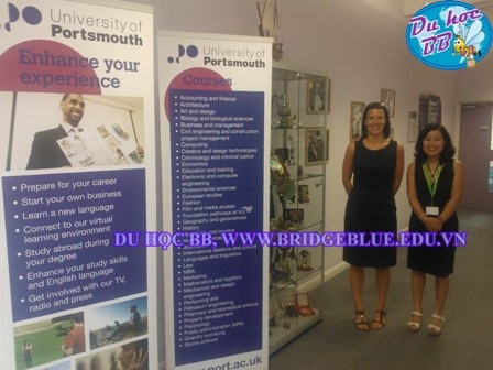 Hội thảo du học Anh Quốc: Phỏng vấn học bổng trường ĐH Portsmouth năm học 2014 - 1 Đại diện Cầu Xanh thăm và làm việc tại Đại học Portsmouth, Anh Quốc