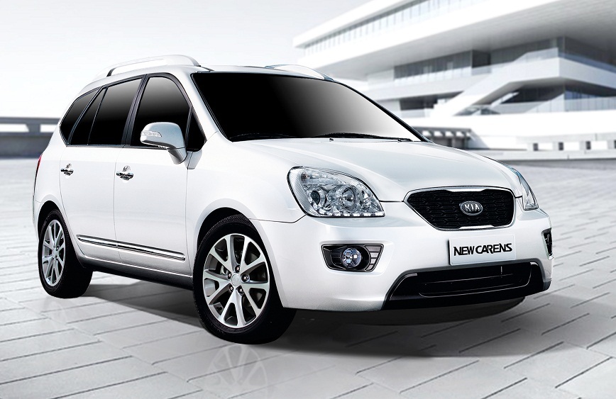 Thaco ưu đãi dịch vụ lên đến 10 triệu đồng khi mua xe Kia - 4 Với xe Carens sedan 5+2, khách hàng được tặng sổ ưu đãi dịch vụ trị giá 5 triệu đồng.