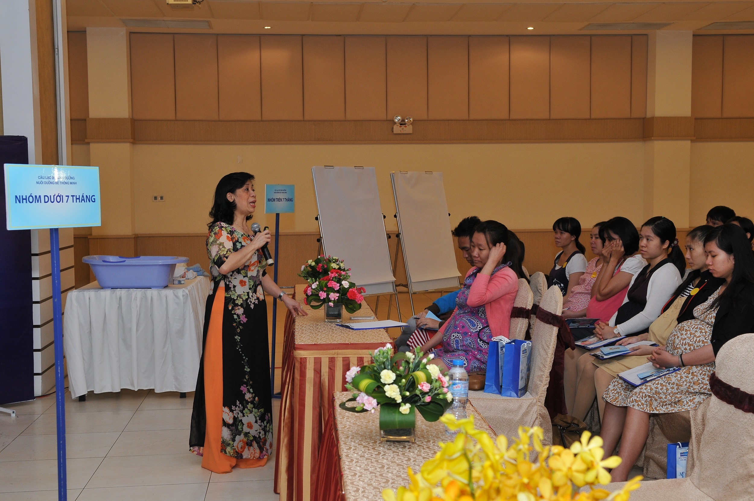 Cùng con phát triển não bộ từ trong bụng mẹ