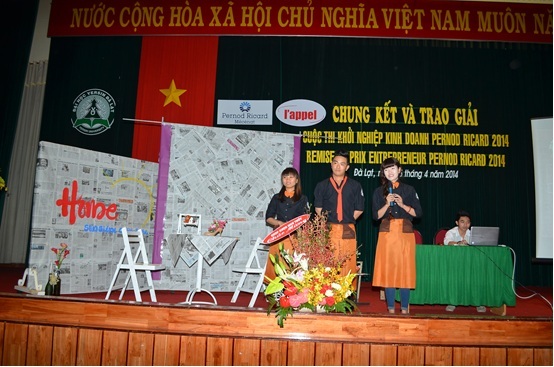 Chung kết cuộc thi khởi nghiệm kinh doanh Pernod Ricard Việt Nam - 1 Gần 120 triệu đồng cho dự án đoạt giải nhất cuộc thi Khởi nghiệp kinh doanh.