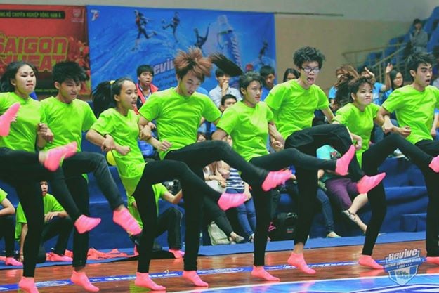 Những khoảnh khắc khó quên trong Revive VUG 2014 - 5 ĐH Tôn Đức Thắng đầy màu sắc và “chiêu
trò” mãn nhãn