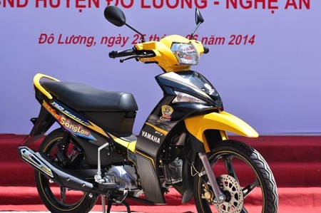 Yamaha trao tặng 40 xe cho UBND Huyện Diễn Châu & Đô Lương (Nghệ An)