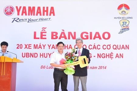 Yamaha trao tặng 40 xe cho UBND Huyện Diễn Châu & Đô Lương (Nghệ An)