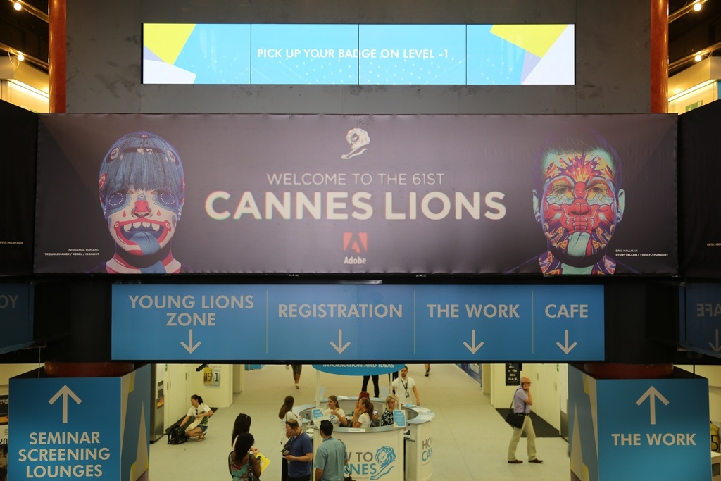 Cannes Lions – hành trình thú vị - 2 Bảng chào mừng Liên hoan quảng cáo sáng tạo lần thứ 61