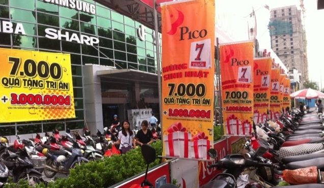 Bãi gửi xe tại Pico 148 Giảng Võ luôn trong tình trạng quá tải