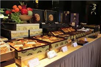 Từ 04/08, Bánh trung thu Long Đình “đổ bộ” thị trường Hà Nội - 4 Bánh Trung Thu Long Đình tại nhà hàng Long Đình 64B Quán Sứ