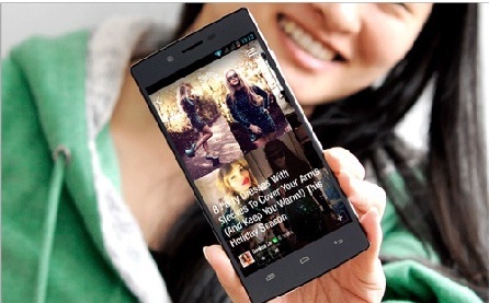 Siêu “dế” Aveo X8 khuyến mại sốc tới 2,5 triệu tháng “cô hồn” - 1 Siêu “dế” Aveo X8 khuyến mại sốc tới 2,5 triệu tháng “cô hồn”