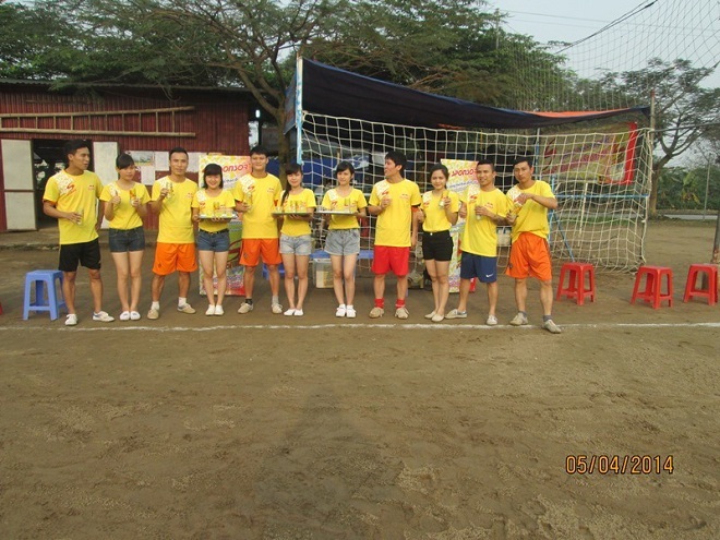 Nước thể thao Sponsor đã có mặt tại Việt Nam - 3 Tại các sân bóng, Nước thể thao Sponsor