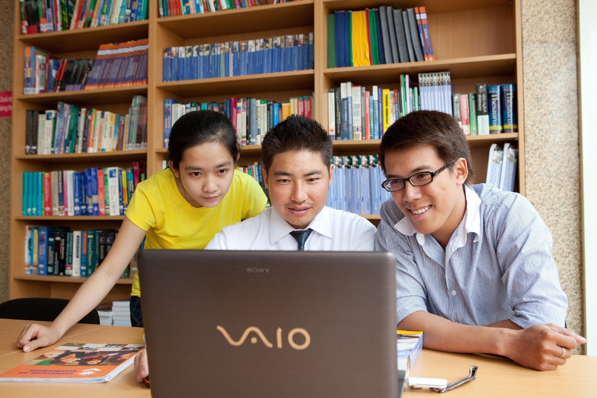 Sinh viên được rèn luyện khả năng ngoại ngữ và học tập trong môi trường quốc tế