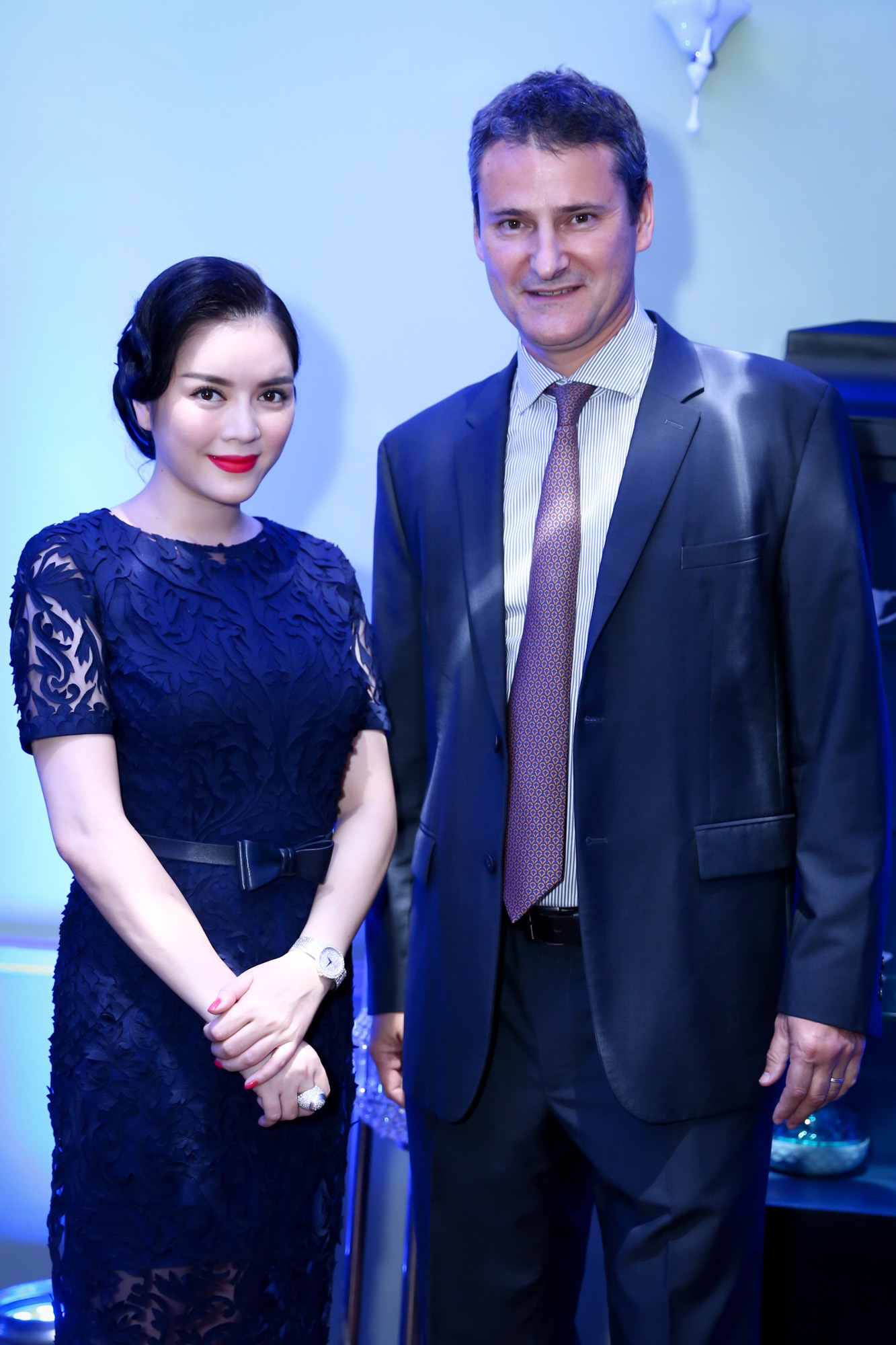 Lý Nhã Kỳ xinh đẹp trong buổi tiệc tại gia