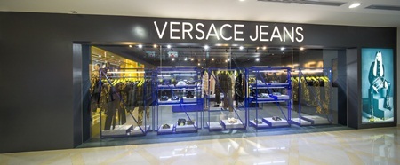 Versace Jeans khai trương cửa hàng mới tại TPHCM - 10 Địa chỉ cửa hàng: