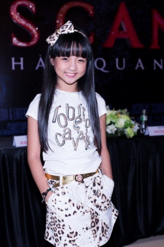 Cùng ngắm những bộ cánh hàng hiệu của sao nhí Thanh Mỹ - 8 Tại event ra mắt