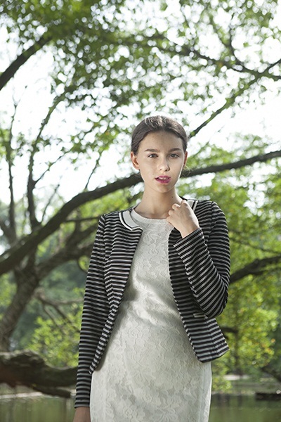 Xem thêm BST và Đặt hàng online toàn quốc tại: