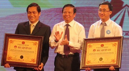 Các đại biểu tham dự Lễ tổng kết Hành trình Vì sức khỏe người cao tuổi