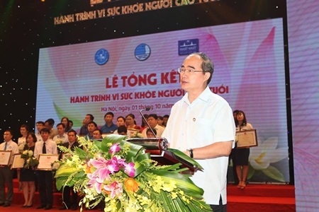 Chủ tịch Ủy ban TW MTTQ Việt Nam phát biểu tại Lễ tổng kết Hành trình