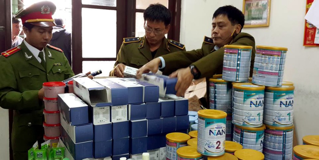 Số hàng lậu bị Công an quận Tây Hồ và lực lượng QLTT Đội 7 thu giữ.