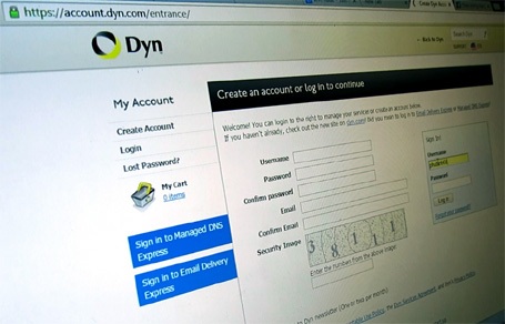 Các đối tượng thao tác lại quá trình tung tin đồn, điều hướng người dùng đến các website khác.