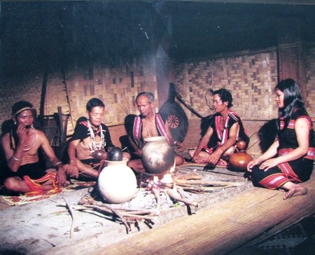 “Tây Nguyên vào hội” - 23 “Tây Nguyên vào hội” - 23