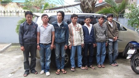 Ngăn chặn một vụ tổ chức chém sinh viên - 1